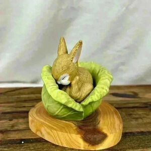 Vintage Porcelain Woodland Surprises Rabbit, Franklin Porcelain 1984
